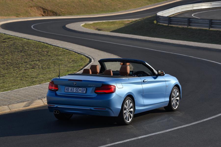  BMW 220i Convertible Luxury Line (F23) 2017 года  (ZA) (фото 4 из 10)